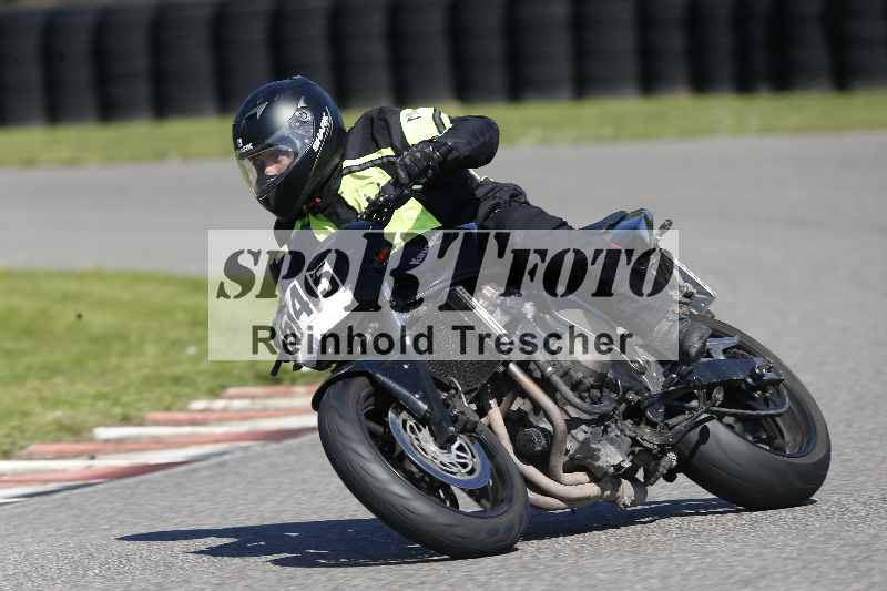 Archiv-2025/43 08.08.2025 Discover the Bike ADR/Bike 2 gelb/545